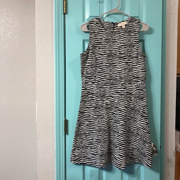 Michael Kors Dresses & Skirts - Michael Kors zebra print dress, size 10